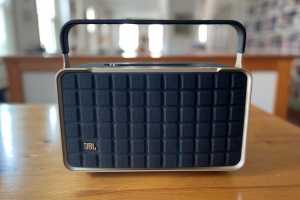 JBL Authentics 300 review: A bilingual portable smart speaker